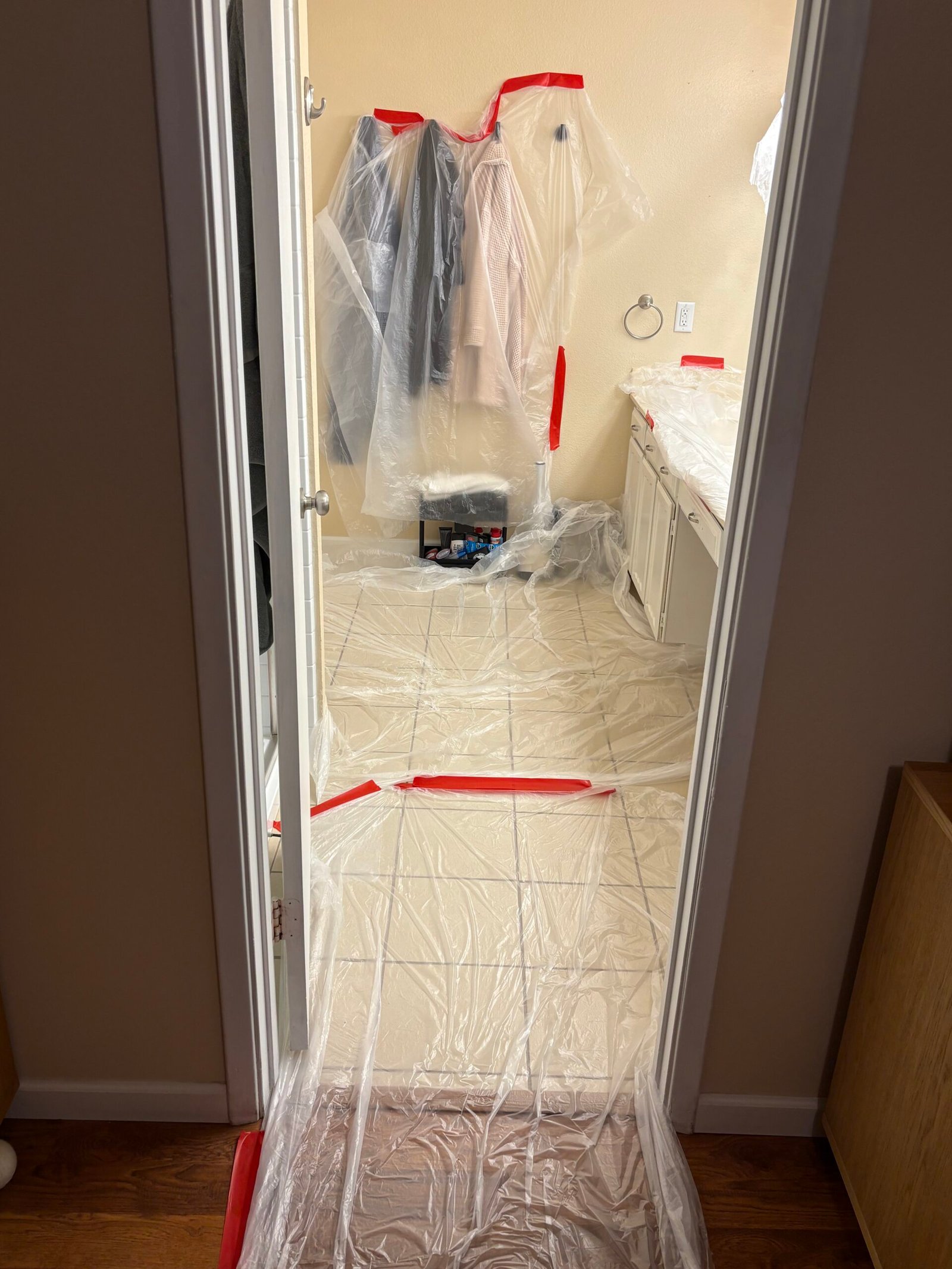 containment pic